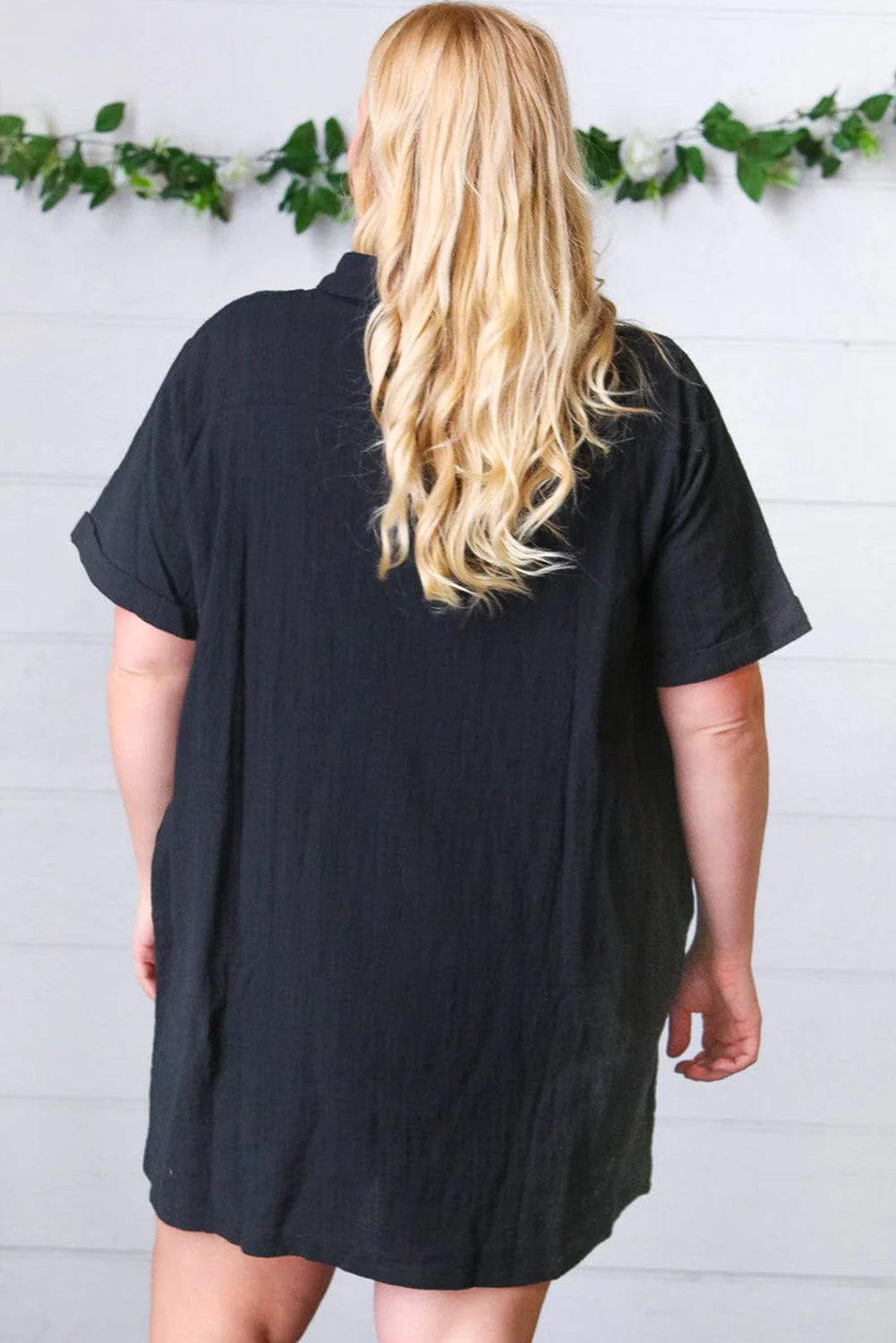 Black Plus Size Shirt Collar Buttoned Short Sleeve Shift Dress